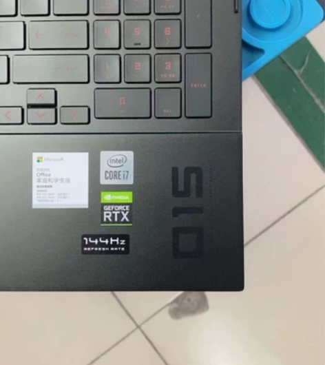 80台惠普暗影精灵6pro i7-1075...