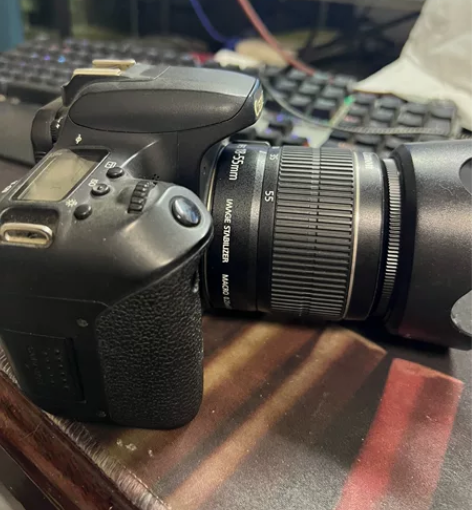 佳能（Canon） EOS 77D单反相机...