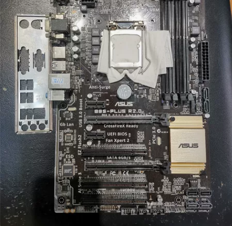 华硕b85plus r2.0主板 大板 1...
