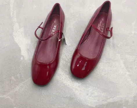 玛丽珍鞋一字带萝莉风甜美女鞋英国单平跟方头...