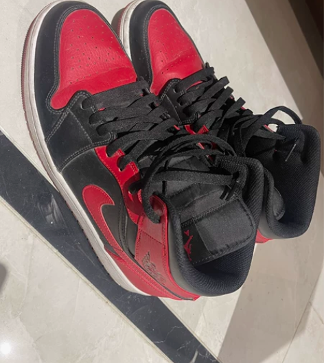 aj1 乔丹 mad 黑红  45码 成色...