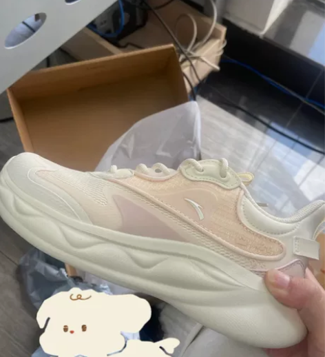 安踏绵绵弹官网购入全新200出包邮37.5...