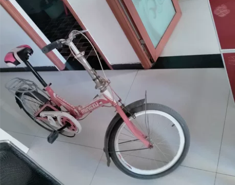 自行车 感兴趣的话点“我想要”和我私聊吧～...