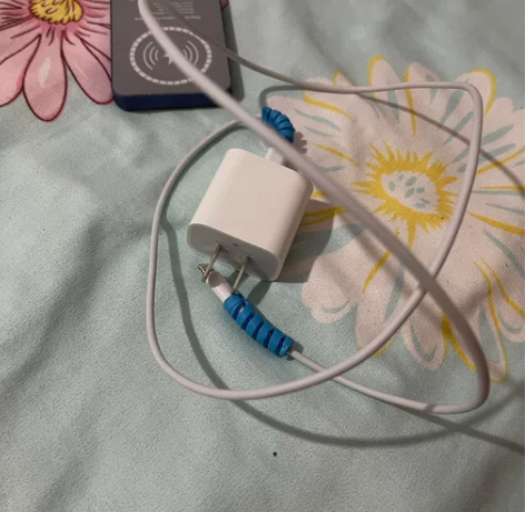仙桃可自提  20w充电头和数据线  可退...