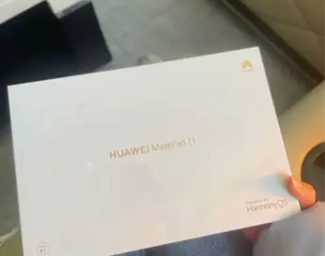 【送礼自用均可】全新华为平板电脑mate ...