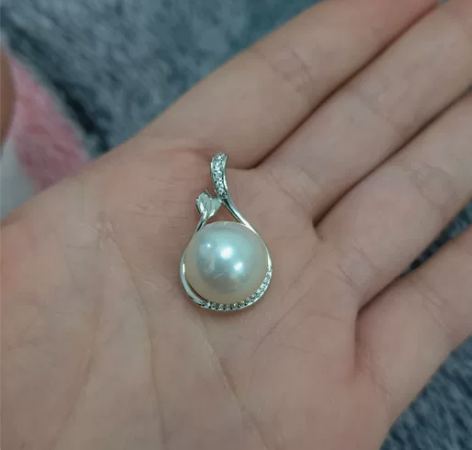 珍珠吊坠（不带链子）全新仅试戴 托诸暨的朋...