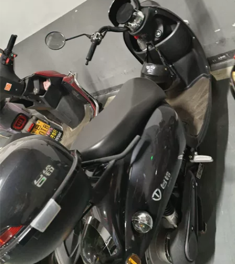 台铃电动车60公里续航买了2个月几百公里左...