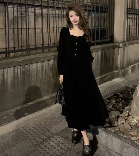 法式复古金丝绒黑色连衣裙女秋气质名媛礼服显...