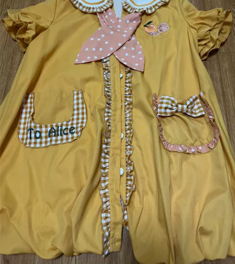 出 熊之家甜橙花苞裙1码 状态好 无吊牌