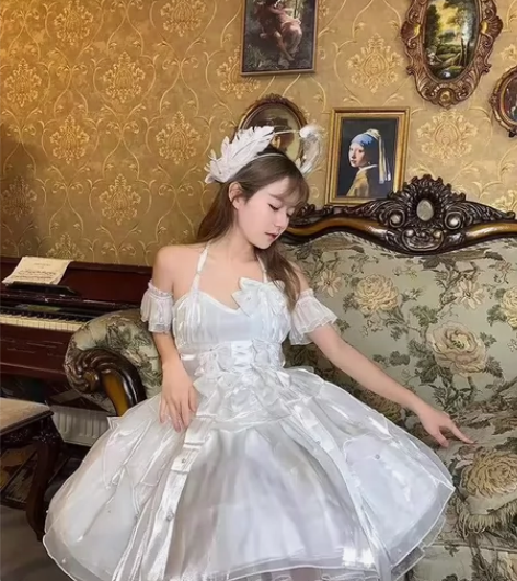 洛丽塔服饰 实体店入手的浮星礼赞白色款m码...