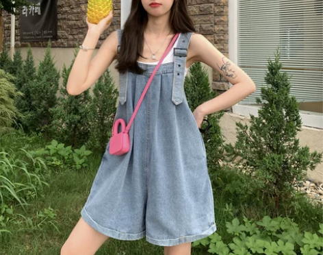 可爱奶系背带牛仔裤女夏季2022新款小个子...