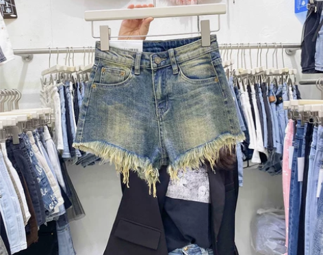 复古港味高腰直筒做旧阔腿热裤蓝色休闲毛边流...