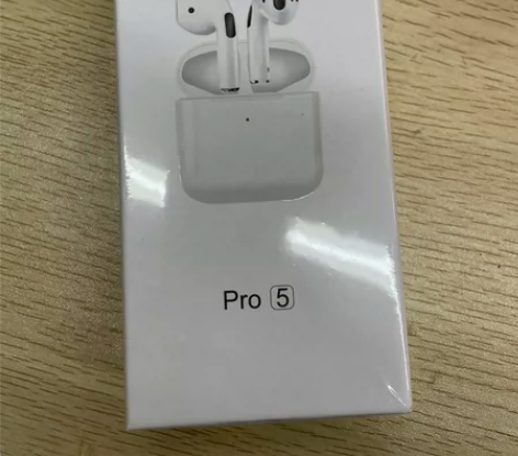 全新未拆封蓝牙耳机，无线耳机，超强续航。双...