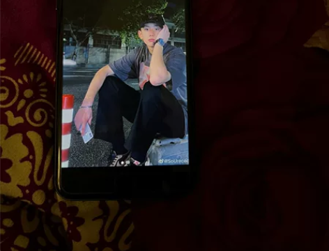 苹果8plus内存64g,手机好用全部原装...