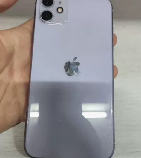 美版苹果11 换过电池 去年收的 爱思全绿...