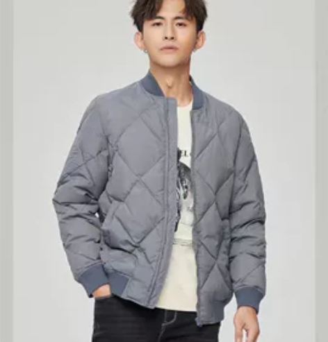 全新班尼路羽绒服棒球夹克男黑色M码 感兴趣...