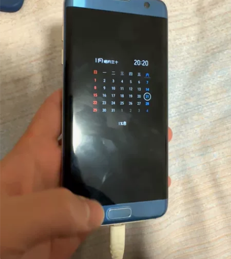 三星Galaxy S7edge  9新64...