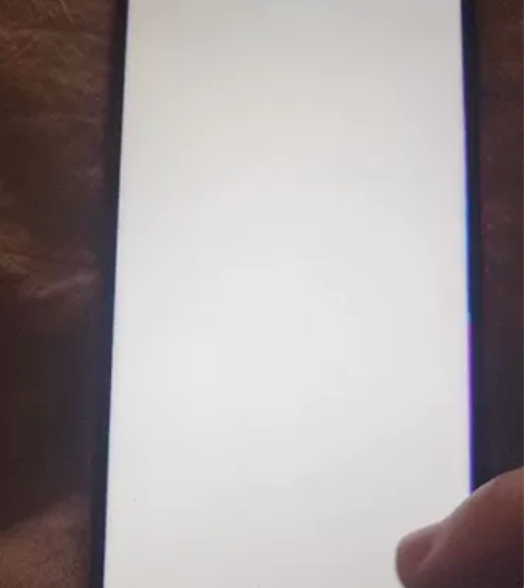vivox21  配置6+64手机，拍下就...