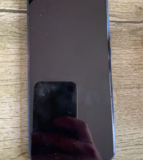 个人使用二手手机，荣耀20i，4+64g，...