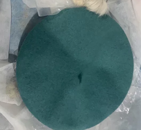 纯色羊毛呢贝雷帽 15元