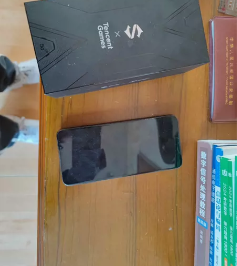 黑鲨3s天云黑12+128 20年高考暑假...
