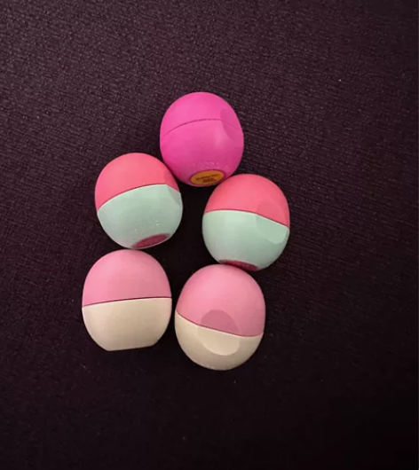 eos润唇膏7个装拆板出的，自己自用了两个...