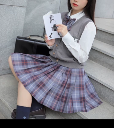 川井jk制服 jk群全新 已拆定位线 裙长...