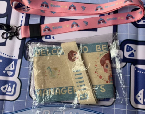 出毕雯珺手机挂绳杯兜 都没有用过 爽快包邮