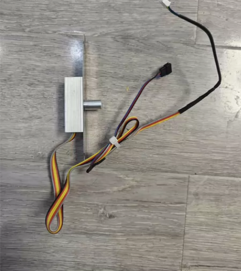 电脑机箱挡板PCI位  4针显卡风扇调速器...