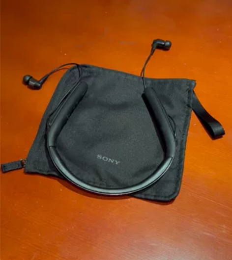 Sony 索尼 wi-1000x 耳机。曾...