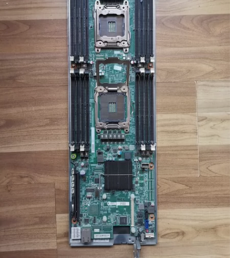 广达双子星坏主板（不含铁皮），无法点亮，售...