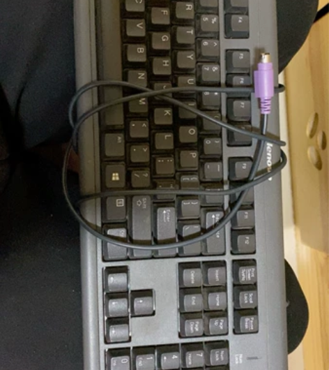 联想原装键盘 买台式机自带的 就是放久了有...
