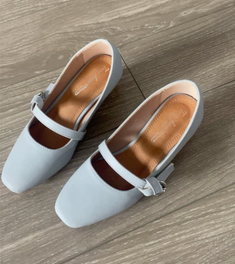 软皮粗跟低跟女士单鞋36码，基本没怎么穿，...