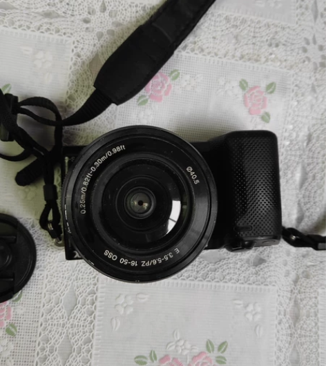 索尼微单NEX-5R  实物拍摄 机身成色...