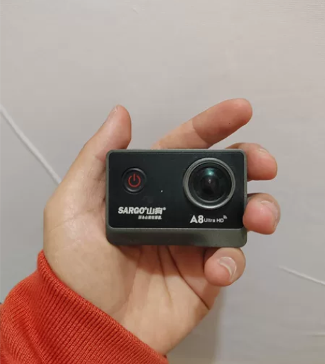出一台山狗a8官方标配骑行版运动相机,买回...