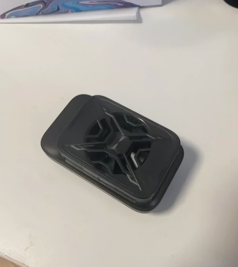 手机散热器，黑鲨散热背夹，几代不太清楚，2...