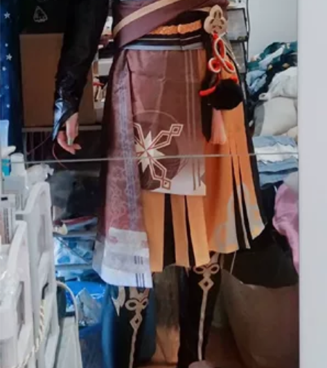 出换次元依家原神鹿野院平藏L， 无鞋仅漫展...