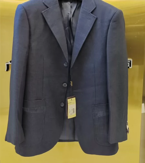 全新订单品牌男士休闲西装！因疫情原因外贸出...