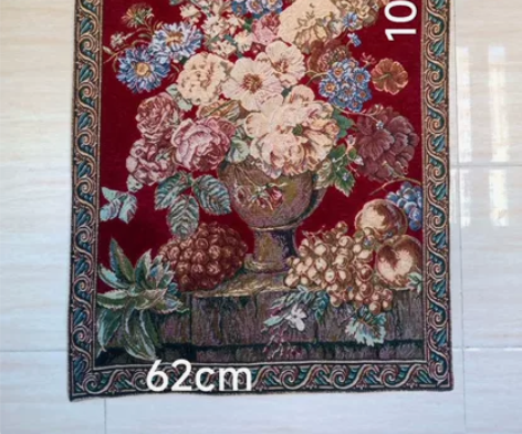 转全新红绒底重工刺绣花卉挂毯挂画, 拍买后...