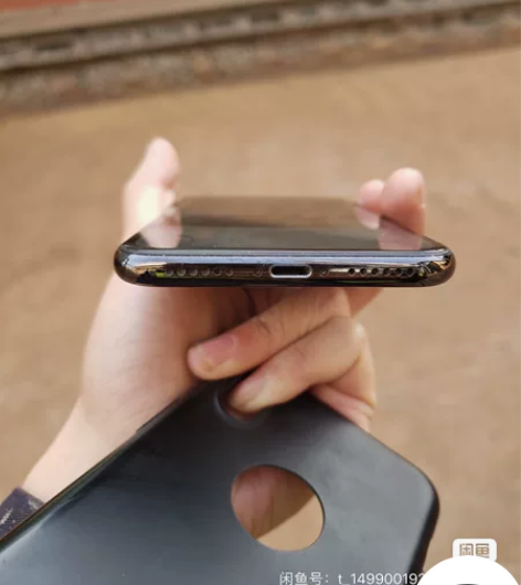 iPhonex 64g黑色版本 电池还剩7...