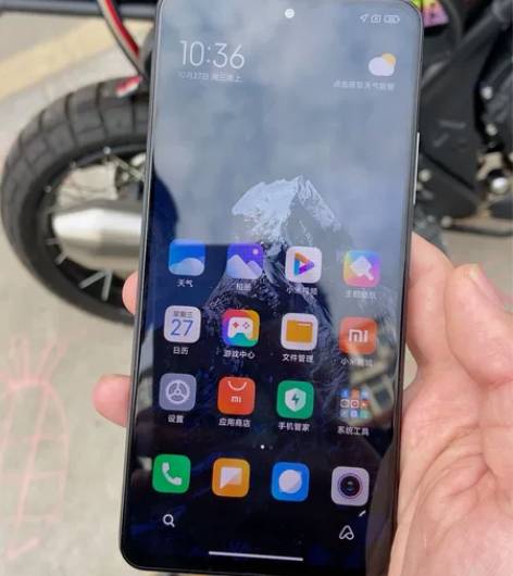全新红米K40，8+128黑色 单机无配件...