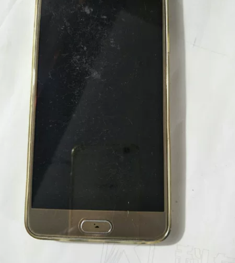 三星Note 5原装屏幕正常使用出给需要的...