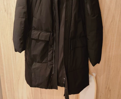 男士生羽绒服黑色中长款连帽白鸭绒 出闲置，...