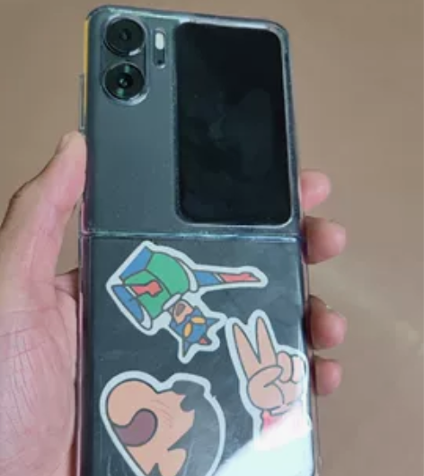 OPPO find n2 filp 825...