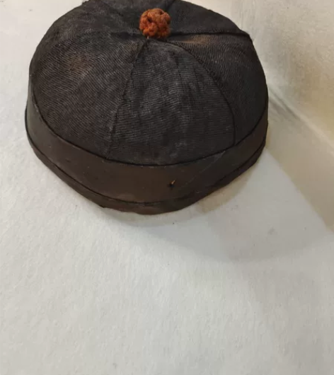 晚清藤编瓜皮帽，品相弱一点，优惠价68包邮...