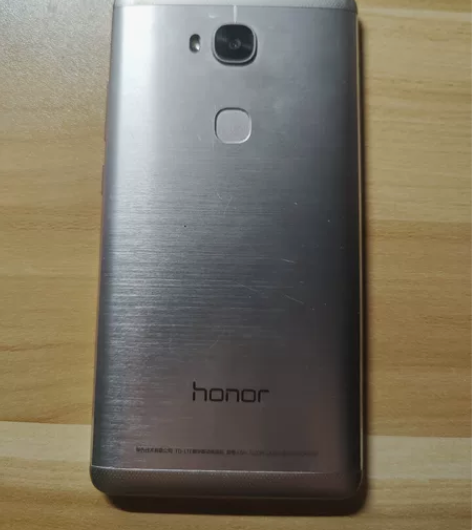 二手手机Honor荣耀畅玩5X4G双卡指纹...