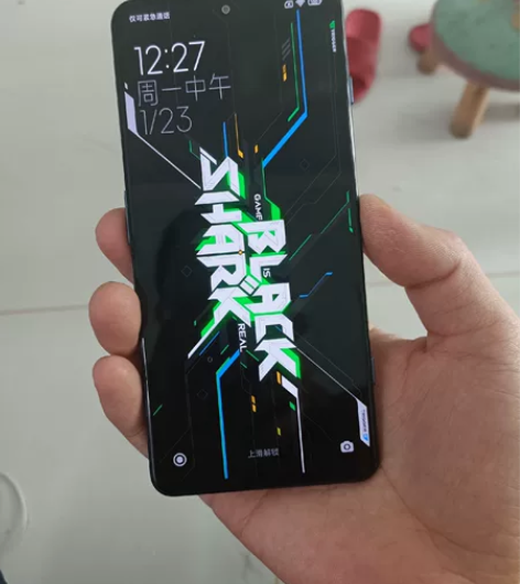 黑鲨4 12+256自用了一段时间挺好的 ...