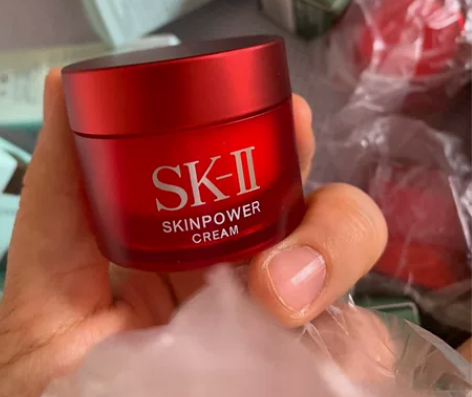 今天上sk2大红瓶面霜，全新、正品，不解释...
