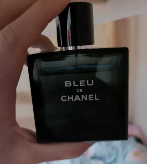 香奈儿蔚蓝香水，之前用过一段时间，50ml...