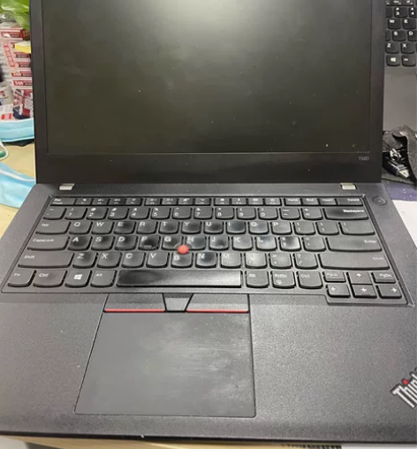联想 thinkpad T480 处理器：...